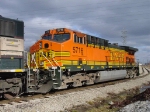 BNSF 5716